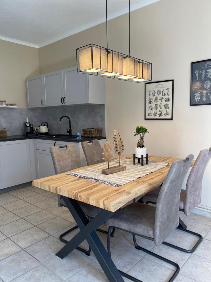Naturnahes, Neu Moebl.Apartment, Hundefreundlich Neu Gaarz Exterior foto
